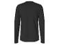 Un T-shirt noir à manches longues pour homme.