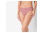 Une culotte sans couture rose pour femme.