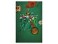 Des fleurs LEGO, dont des roses, des tulipes et d'autres fleurs, sont disposées sur un fond vert.