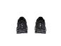 Deux chaussures de sport noires avec texte blanc sur le talon, vue arrière