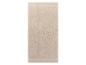 Une serviette de bain beige clair avec une texture lisse.