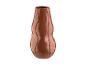 Vase en céramique brun foncé, forme ondulée.