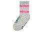 Des chaussettes grises avec des rayures roses et un motif de licorne.