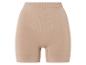 Shorts beiges sans couture pour femme.