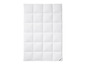 Une couette blanche en duvet de Fjodor.