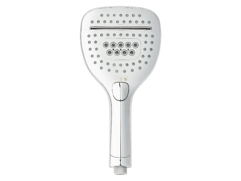 Pomme de douche chromée avec plusieurs jets.