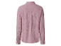 Chemise longue rose clair.