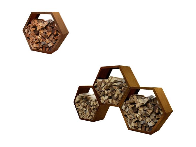Supports de bois de chauffage hexagonaux en métal rouillé remplis de bûches