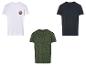 T-shirts unis et imprimés tropicaux.