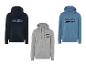 Trois sweats à capuche : un bleu avec 'Explorer', un gris avec 'New Ideas' et un bleu avec 'Originals'.