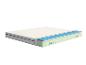 Matelas avec coupe transversale montrant des couches de mousse bleue, beige et verte