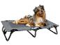 Lit de chien pliable Zolux gris avec un chien australien.
