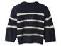 Pull rayé bleu marine avec des rayures blanches