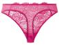 Un string rose en dentelle