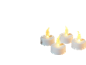 Quatre bougies LED blanches scintillantes, disposées en groupe.