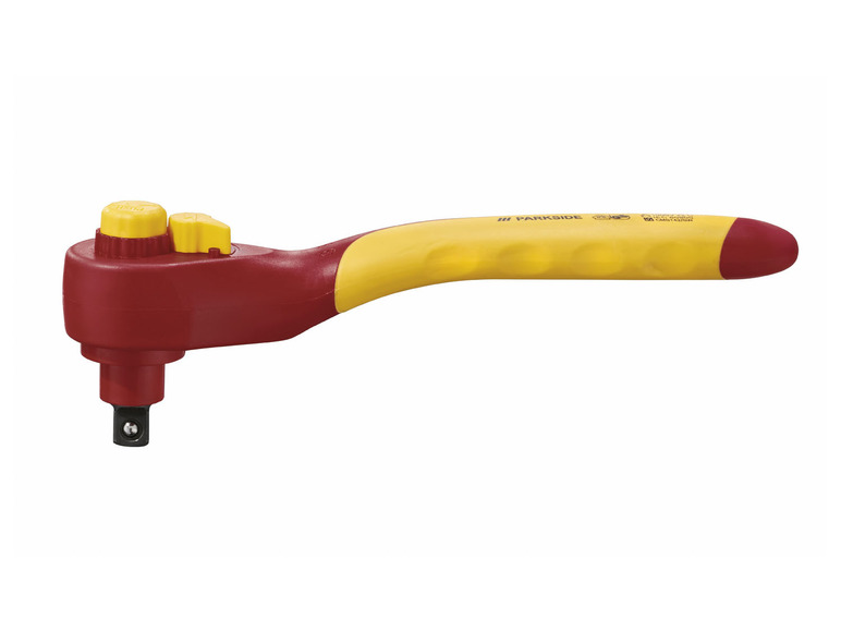 Une clé à cliquet rouge avec une poignée jaune de Parkside.