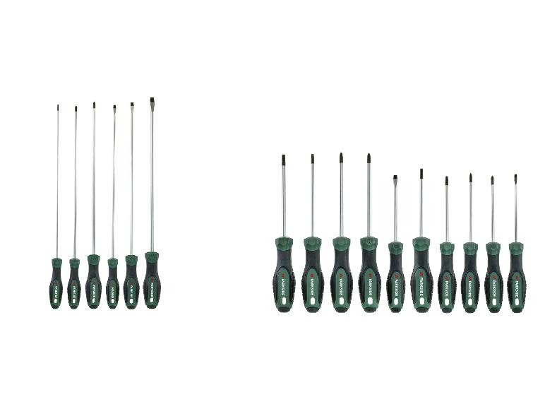 Un ensemble de 12 tournevis avec manches verts et noirs, incluant des types plats et cruciformes.