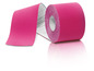 Un rouleau de bande kinesiologique rose de la marque 'Kinesio'.
