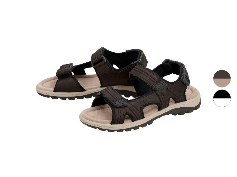 Sandales de sport marron foncé pour hommes avec brides réglables.