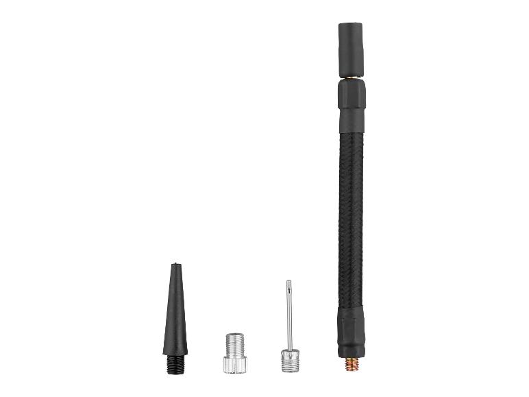 Adaptateurs de pompe et un tuyau flexible pour gonfler les ballons et les pneus.