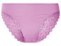 Culotte de couleur lilas avec dentelle.