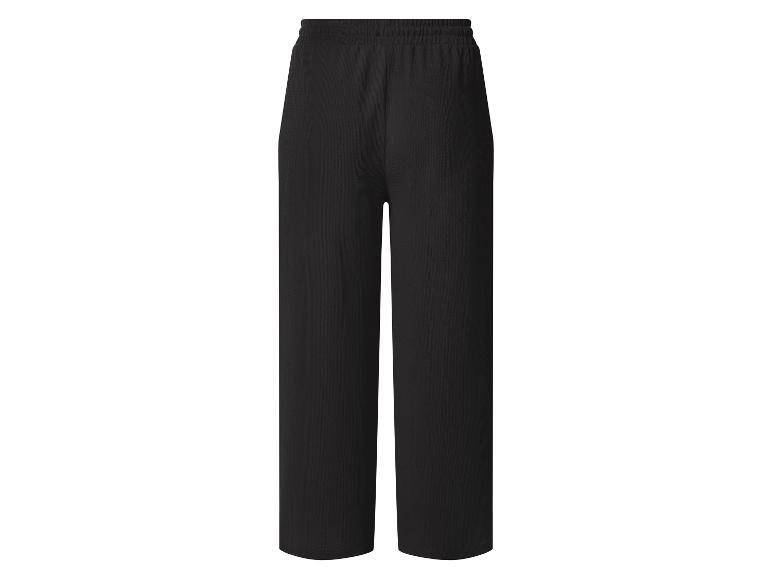 Pantalon large noir pour femme avec taille élastique.