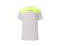 T-shirt blanche avec des détails jaunes au dos.