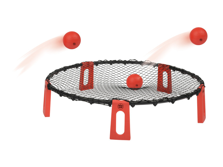 Un filet rond Playtive avec trois balles rouges.