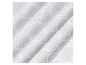 Tissu blanc avec un motif art déco gris.
