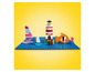 Ensemble Lego Classic avec phare, bateau et poisson.