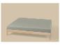 Lit en bois avec matelas vert clair sur fond beige.