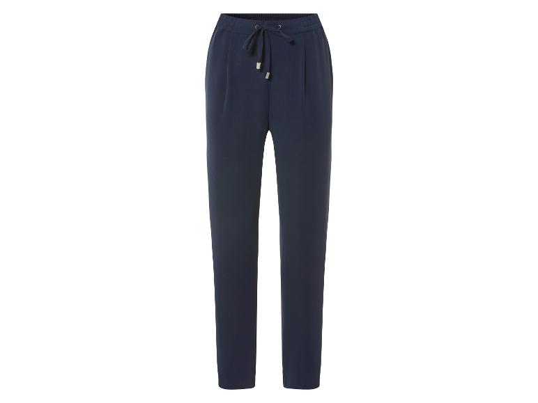 Pantalon bleu marine avec taille élastique.