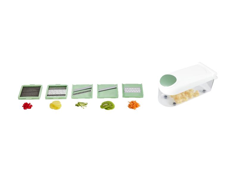 Coupe-légumes multifonction avec différentes lames et exemples de légumes coupés.
