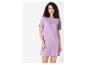 Robe t-shirt lilas, vêtement décontracté pour femme.