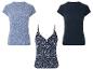 Deux t-shirts bleus à imprimé fleuri et un t-shirt bleu foncé.