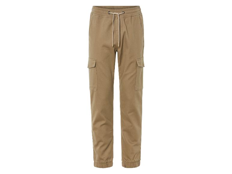 Pantalon cargo beige avec taille élastique.