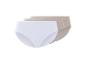 Trois paires de culottes sans couture, blanches et beiges.