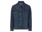Une veste en jean bleu foncé à boutons.