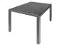 Table de jardin moderne avec plateau en imitation pierre grise et structure en aluminium gris anthracite.