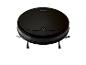 Un aspirateur robot noir Silvercrest