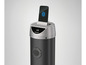 Un haut-parleur Bluetooth SilverCrest argenté avec un port USB.