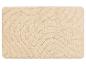 Tapis de bain beige avec un motif ondulé.
