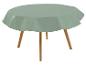Table ronde avec nappe vert clair