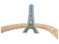 Voie ferrée en bois avec une Tour Eiffel en bois