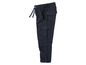 Un pantalon noir avec des poches.
