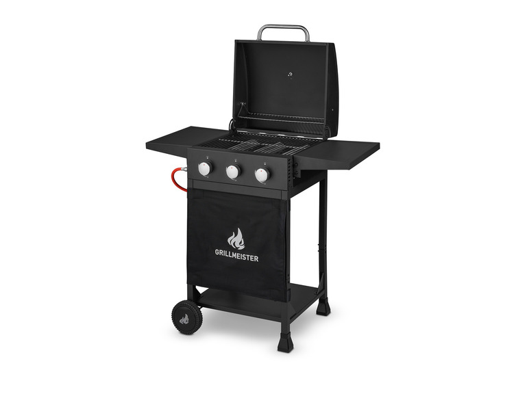 Un barbecue à gaz noir Grillmeister avec le couvercle ouvert.