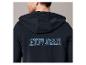 Un sweat à capuche bleu marine avec l'inscription 'Explorer'.