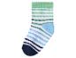 Chaussette rayée pour enfant en blanc, vert, bleu et bleu foncé.