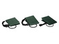 Trois sacs verts avec des poignées noires.