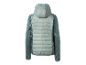 Une veste gris clair à capuche, vue arrière.